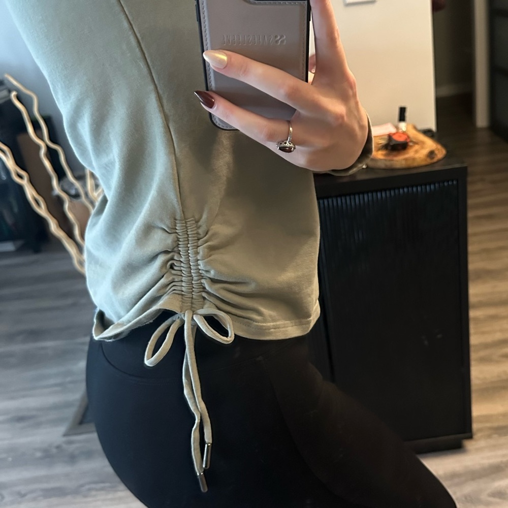 Pact pullover - Picture 2 of 5